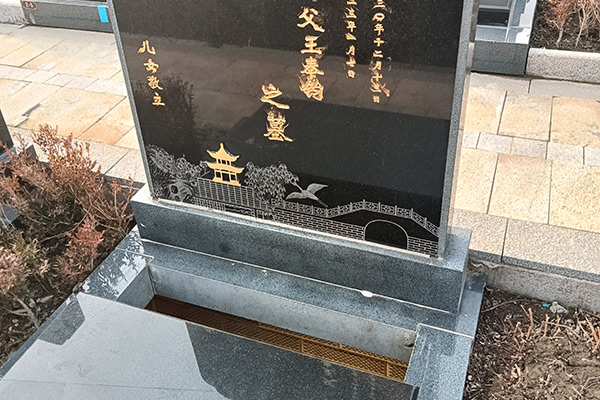 沈陽龍生墓園