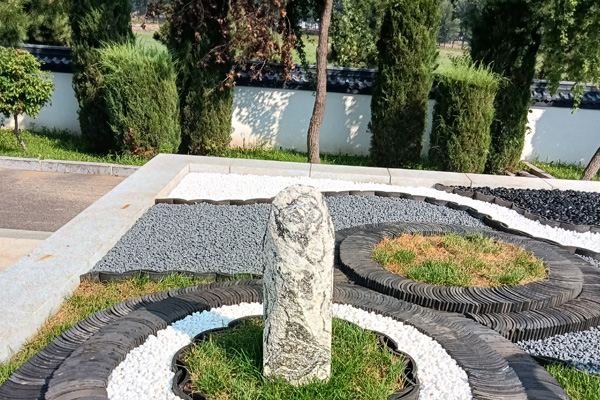 沈陽龍生墓園