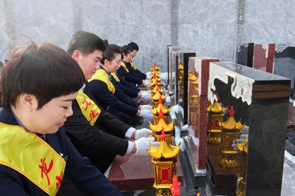 沈陽龍生墓園