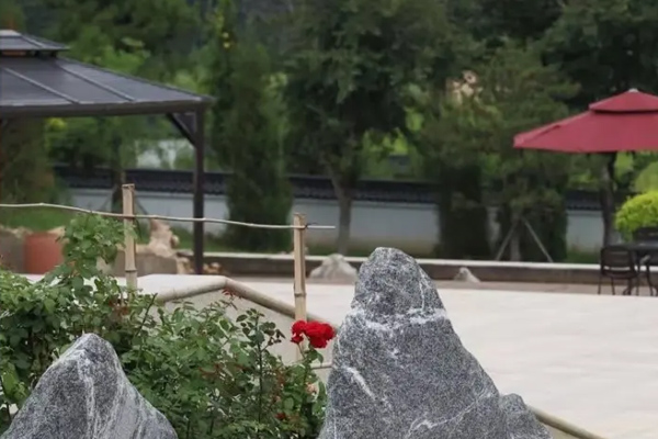 沈陽龍生墓園