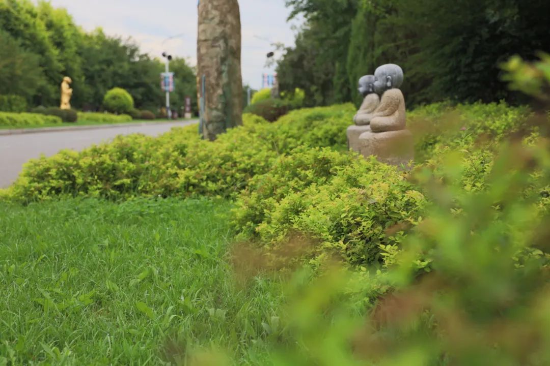 沈陽龍生墓園