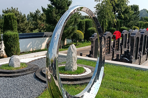 沈陽龍生墓園