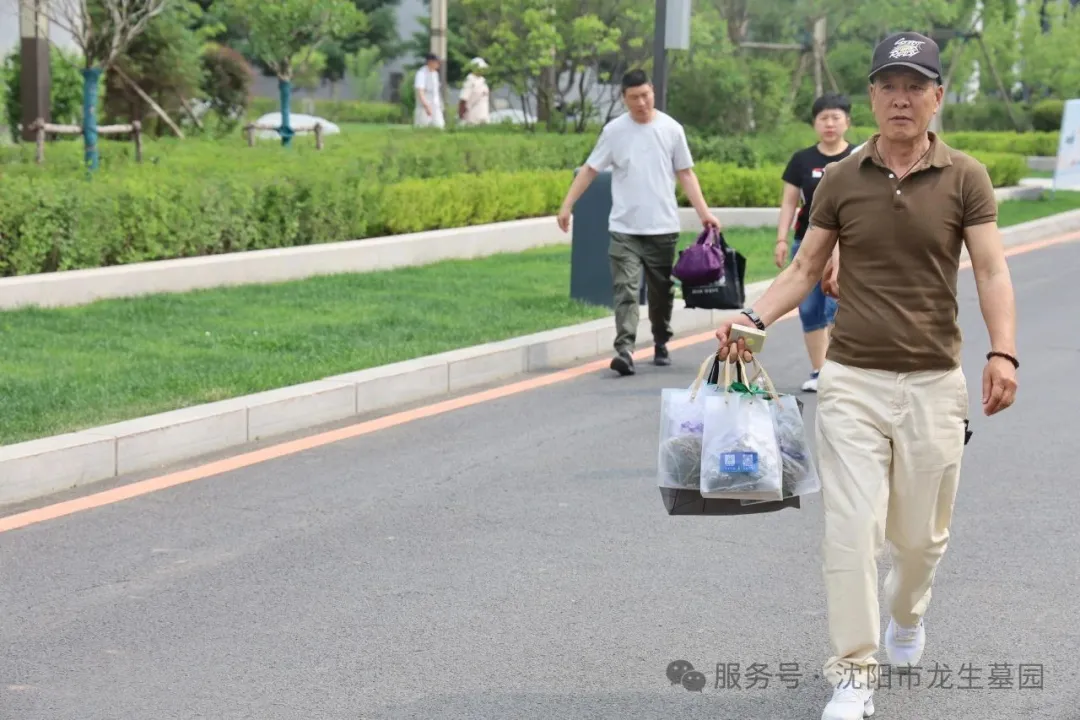 粽香寄情，溫暖同行——沈陽墓園記2025龍生端午公益一日游
