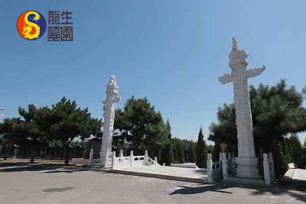 沈陽墓地祭祀供品選擇：寄托哀思的精致之選