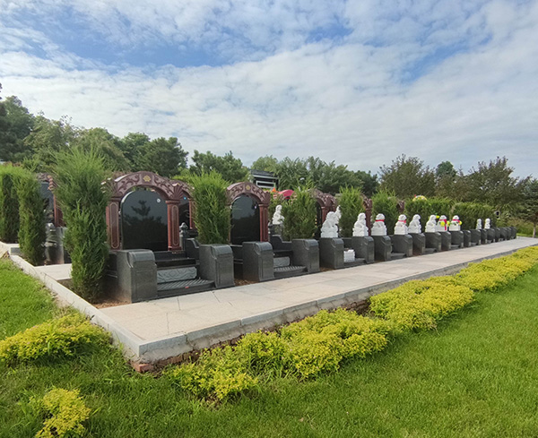 沈陽龍生墓園