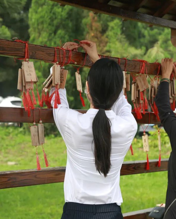 沈陽龍生墓園